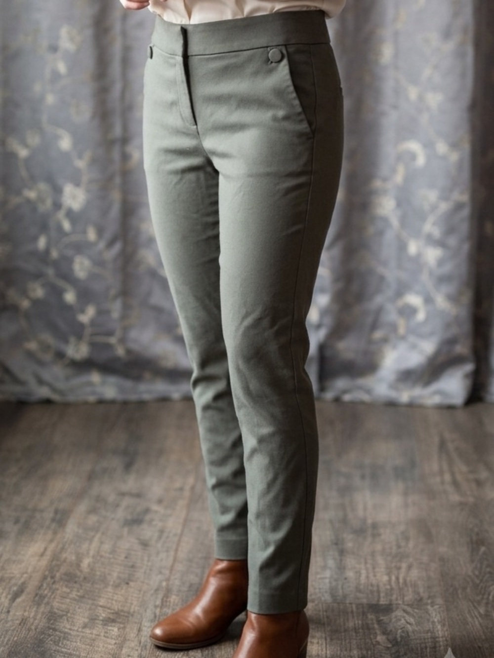 LOFT Olive Skinny Ankle Pants